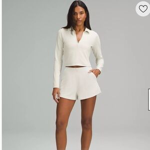 Lululemon ribbed softstream shorts. Size 10.